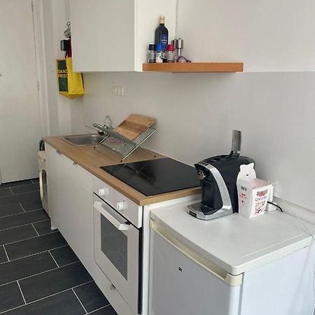 וינה Small Apartment Near The Center מראה חיצוני תמונה